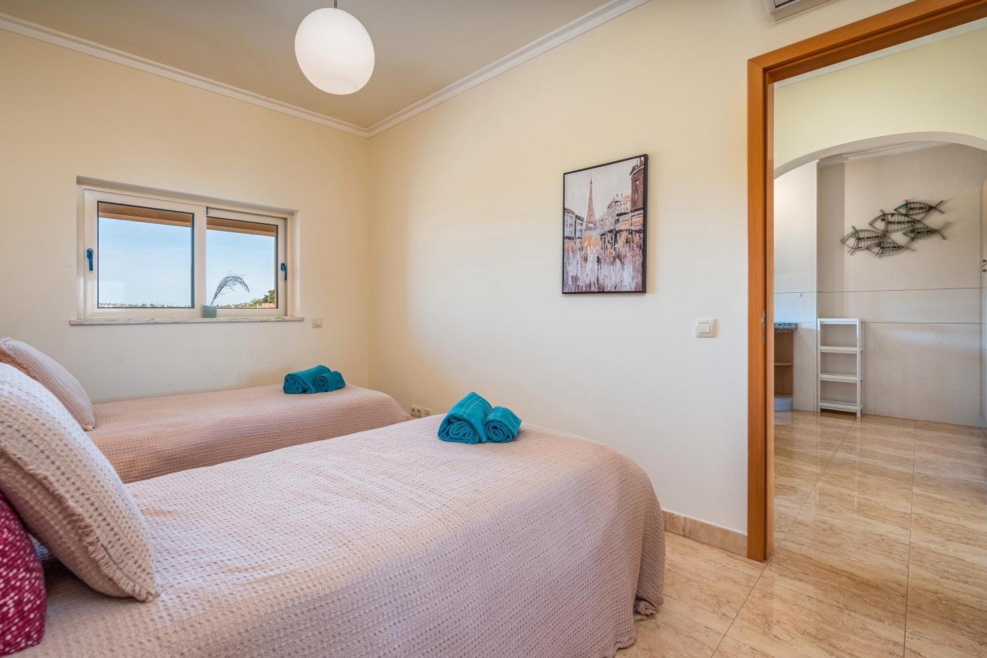 Apt Brightness Comfort In Burgau Eksteriør bilde